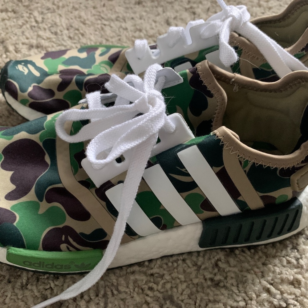 Bape nmd camo worn once !  Men 7